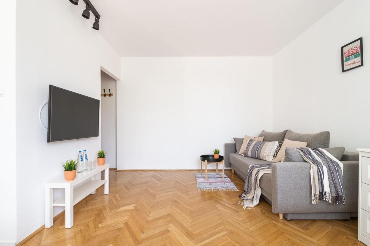 Rent Like Home - Pawia 36 Варшава Екстериор снимка